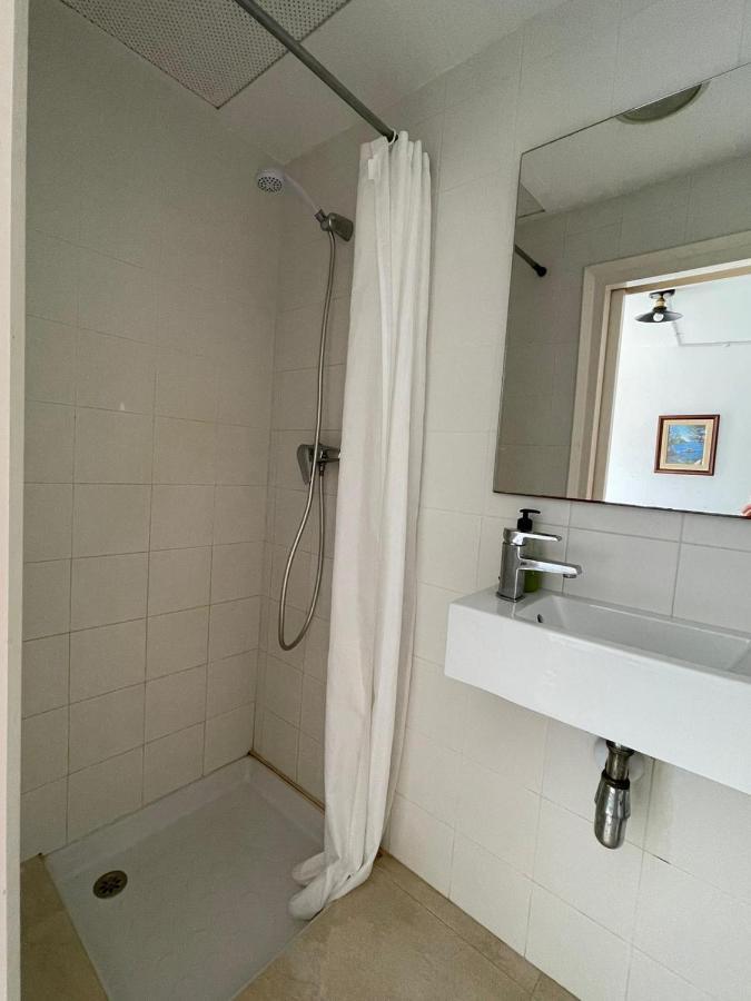 P&R Hostals Maria Rosa ตอสซาเดมาร์ ภายนอก รูปภาพ